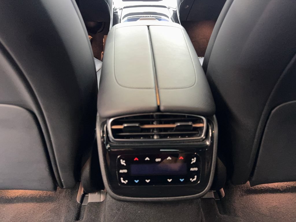 Used 2023 Mercedes-Benz EQE 500 4MATIC Sedan image 68