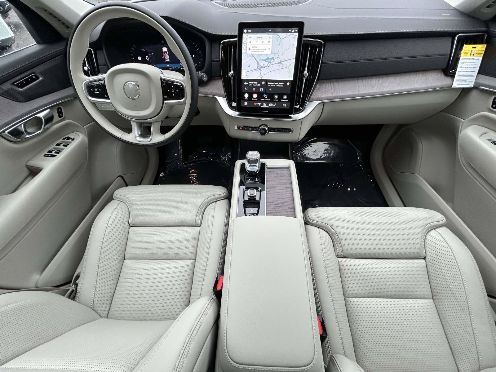 New 2026 Volvo XC90 B6 Ultra w/ Protection Package AWD/4WD image 15
