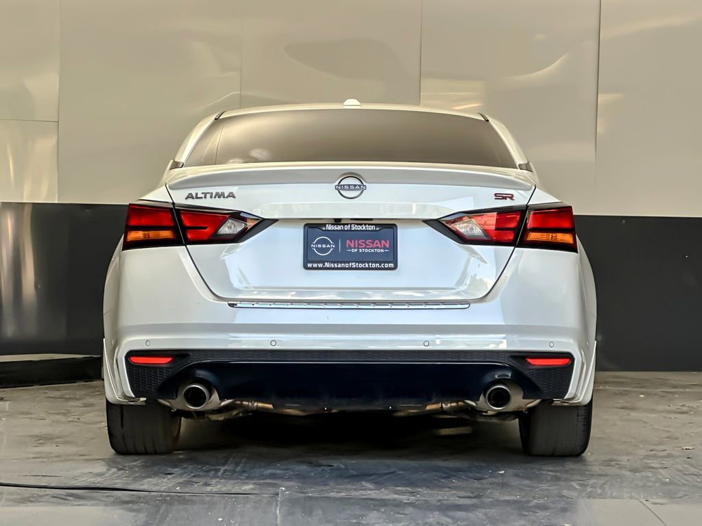 Used 2023 Nissan Altima 2.5 SR image 4