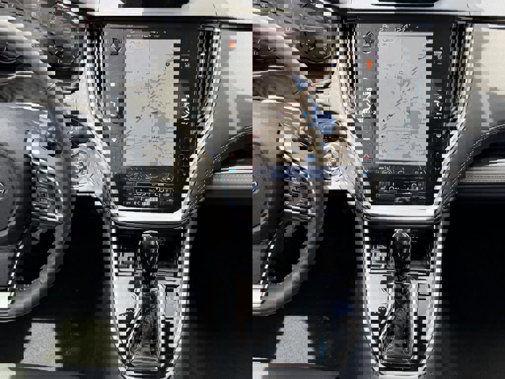 Used 2024 Subaru Outback Touring XT image 14