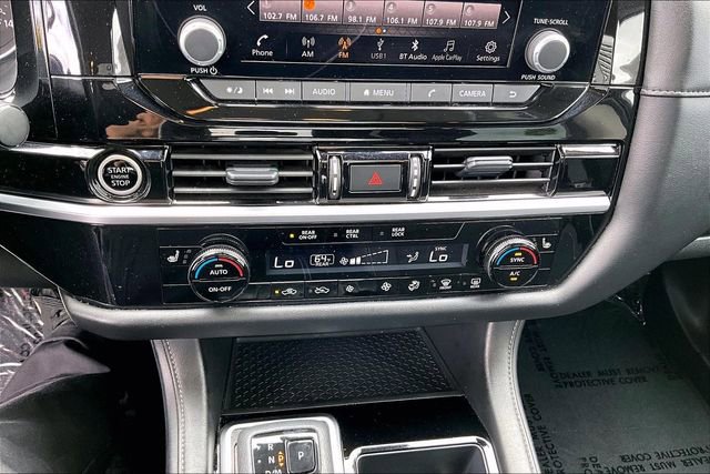 Certified 2024 Nissan Pathfinder SV FWD image 15