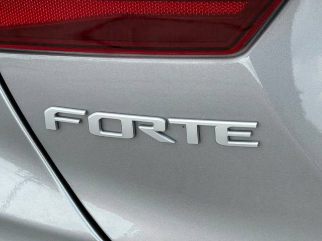 Used 2024 Kia Forte LXS w/ LXS Technology Package FWD image 25