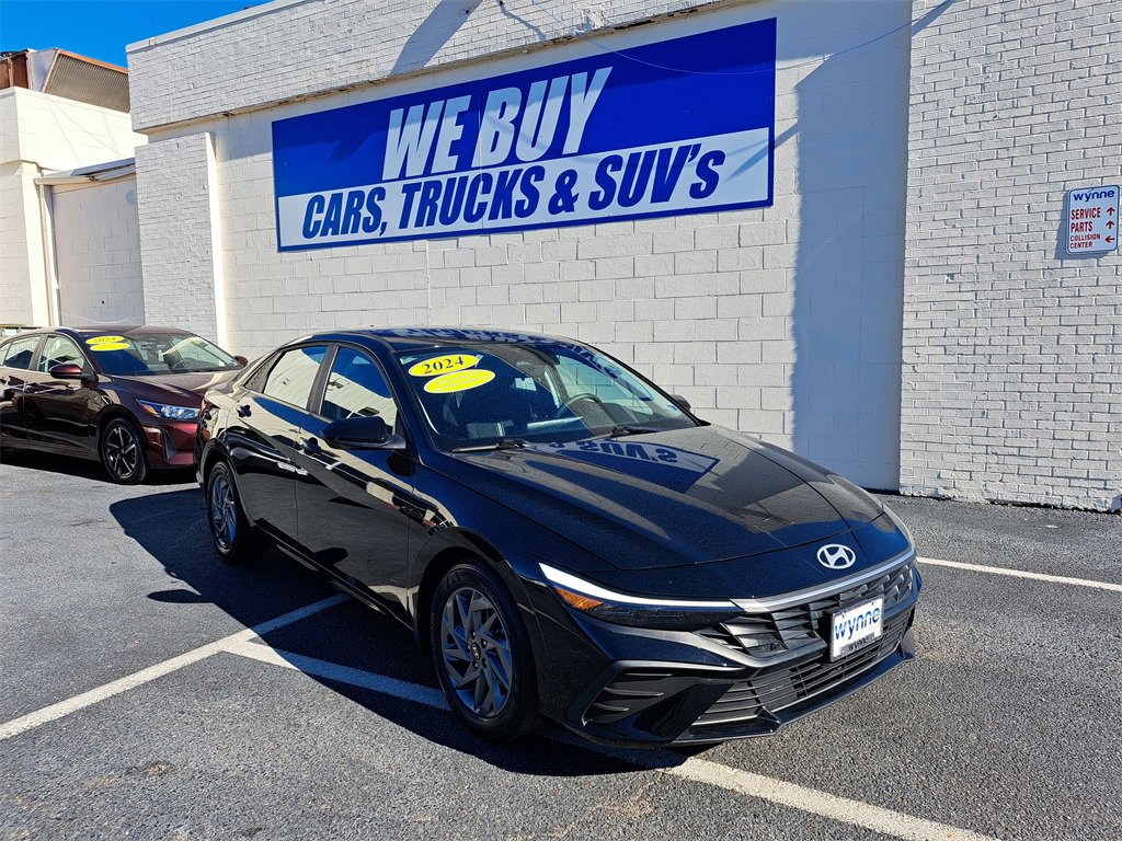 Used 2024 Hyundai Elantra SEL