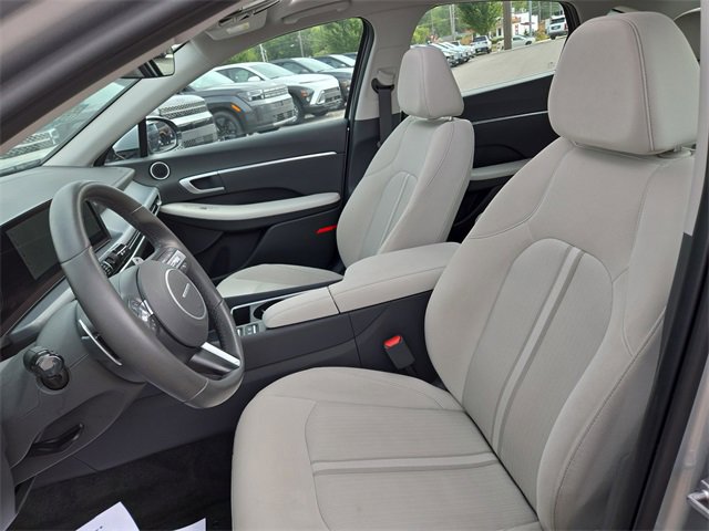 Certified 2024 Hyundai Sonata SEL w/ Convenience Package image 25