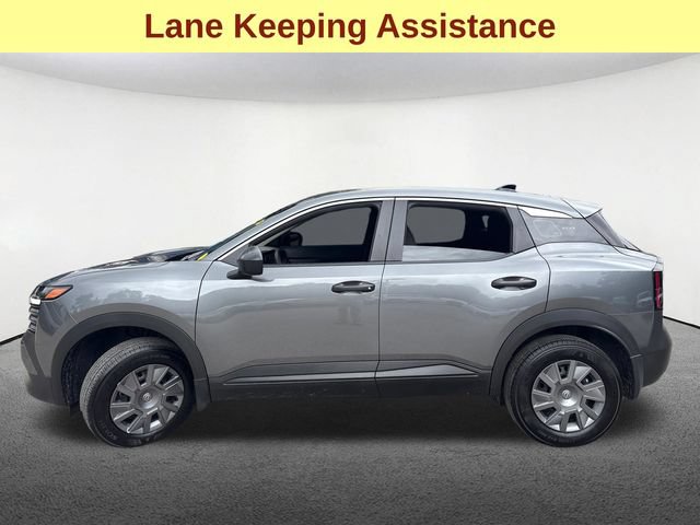 Used 2026 Nissan Kicks S FWD image 6