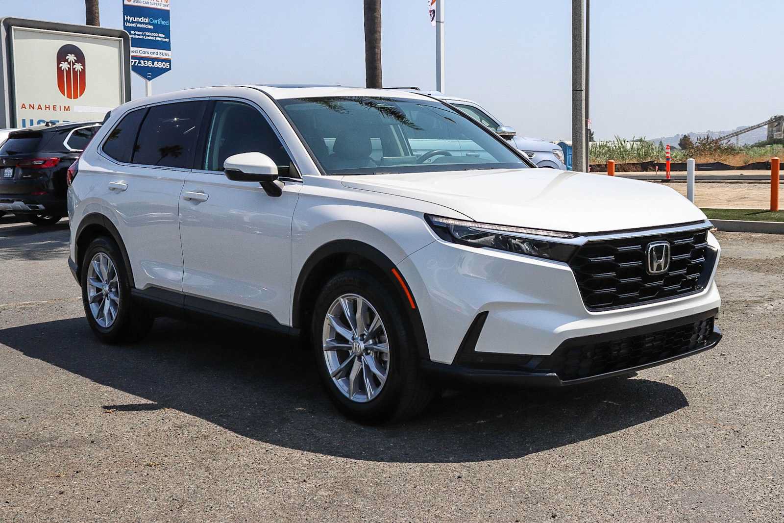 Used 2023 Honda CR-V EX-L image 3