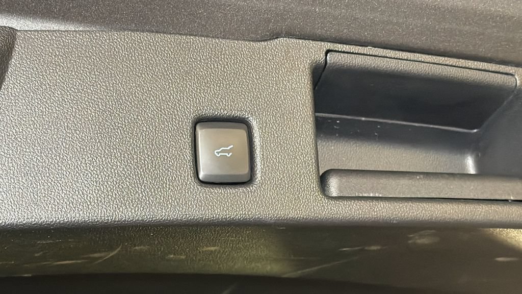 Used 2024 Ford Escape Active w/ Tech Pack #1 AWD/4WD image 14