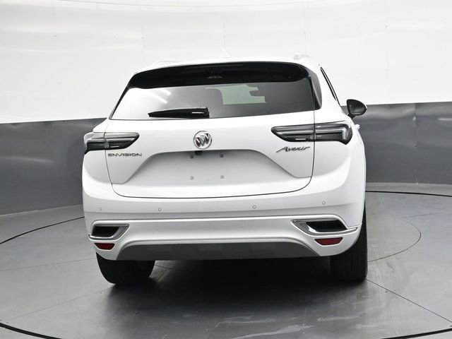 Used 2022 Buick Envision Avenir w/ Technology Package II image 4