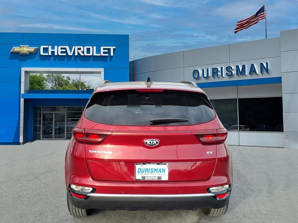Used 2022 Kia Sportage EX w/ EX Technology Package image 4