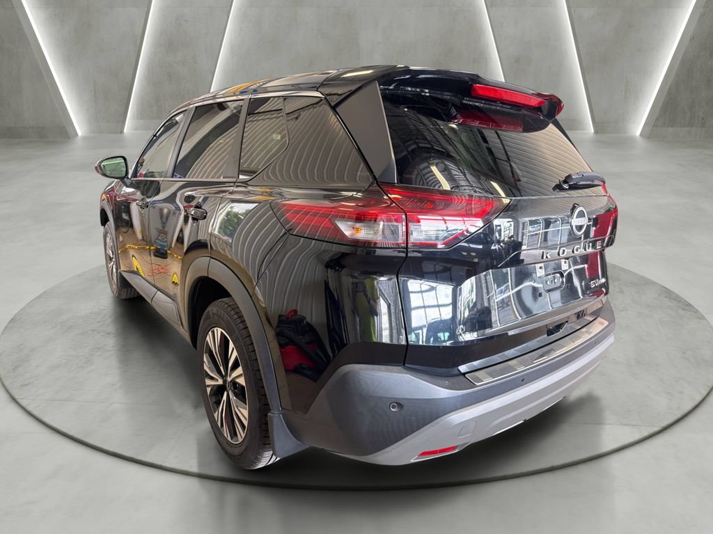 Used 2023 Nissan Rogue SV AWD/4WD image 4