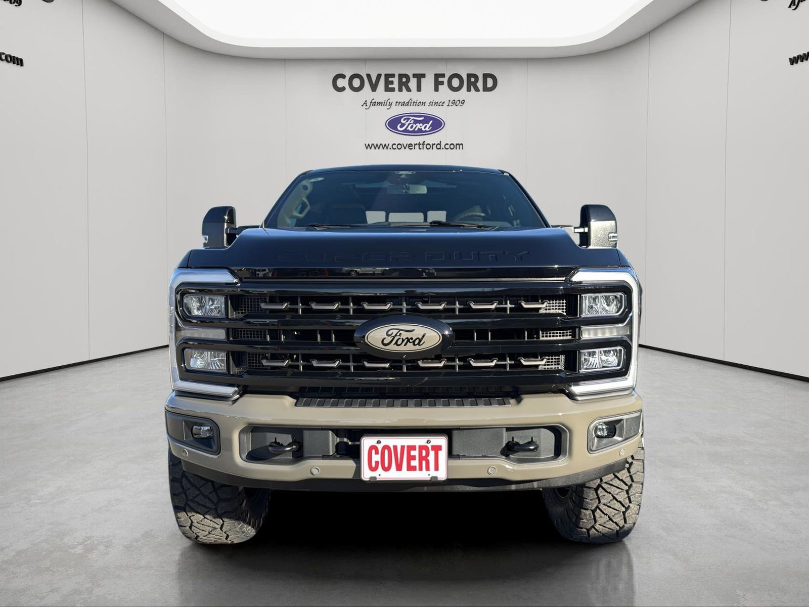 New 2026 Ford F250 King Ranch w/ Tremor Off-Road Package image 8