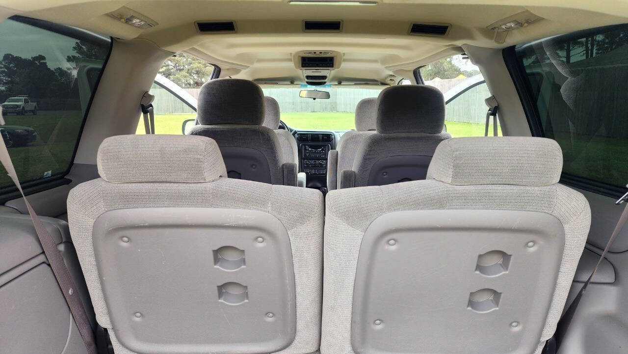 Used 2004 Chevrolet Venture LT FWD image 23