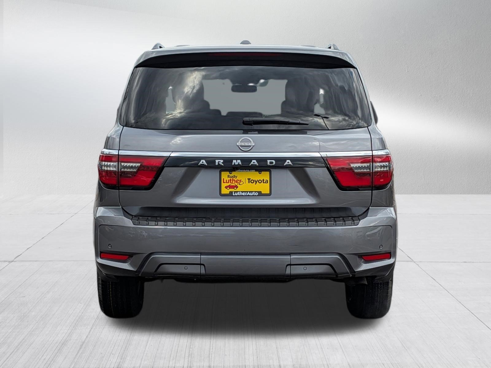 Used 2022 Nissan Armada SV w/ Cargo Package image 6