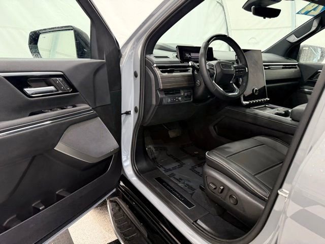 Used 2024 GMC Sierra EV Denali image 34