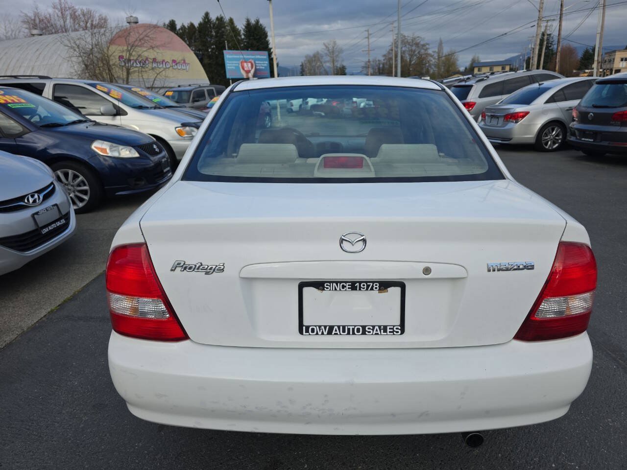 Used 2002 MAZDA Protege FWD image 4