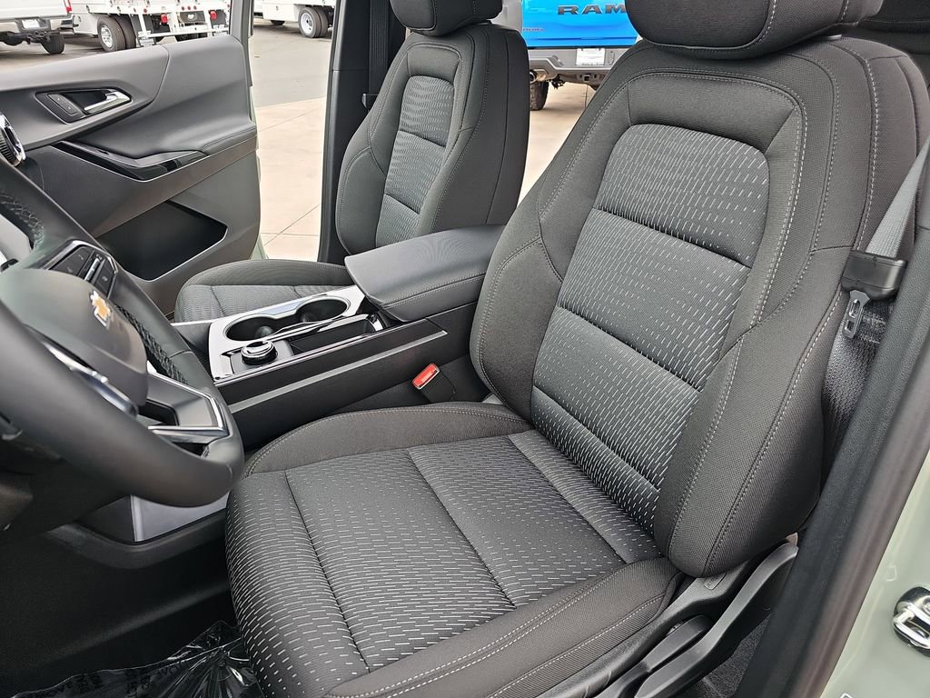 New 2026 Chevrolet Equinox LT FWD image 14