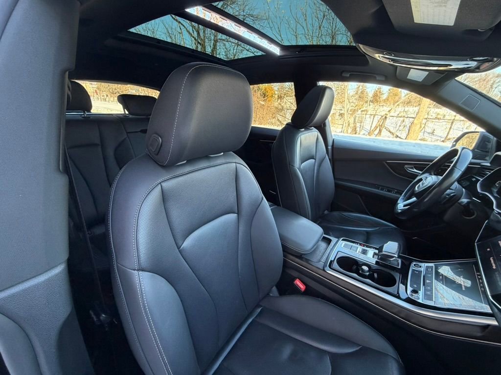 Used 2021 Audi Q8 Premium Plus w/ Premium Plus Package AWD/4WD image 30