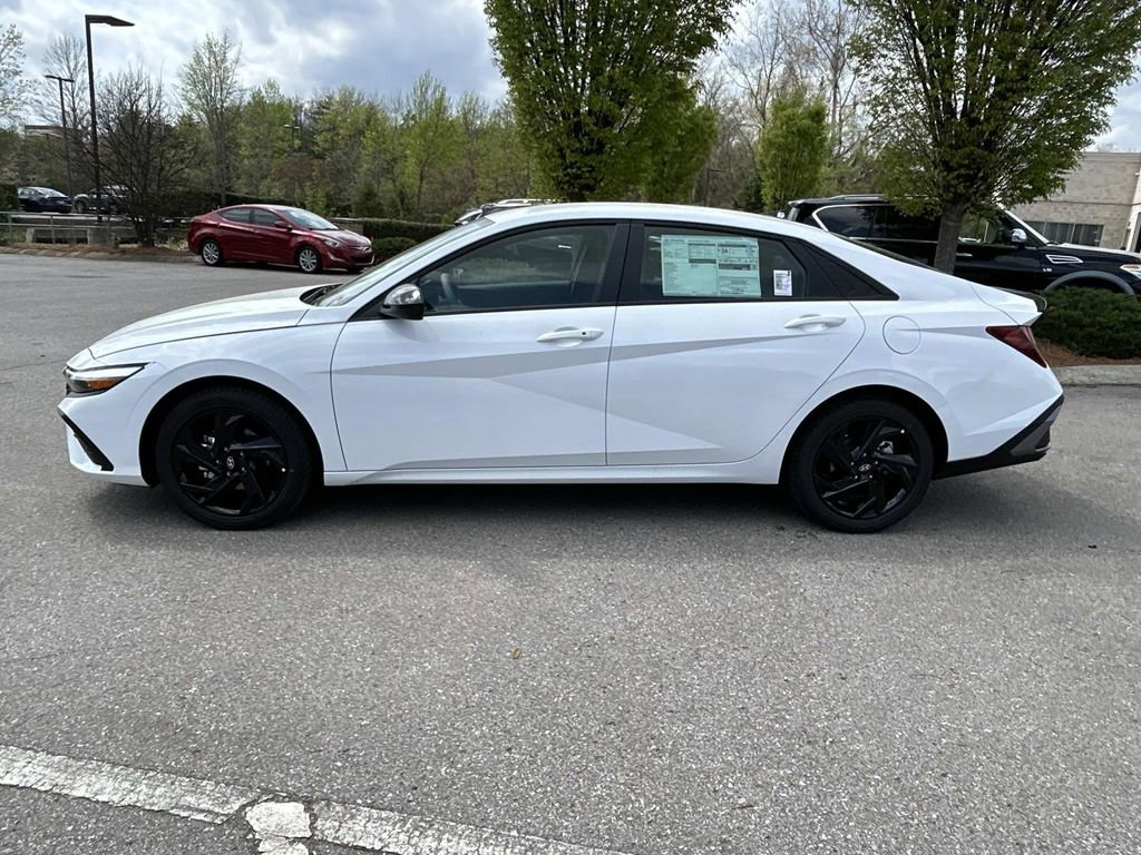 New 2026 Hyundai Elantra Sport image 4