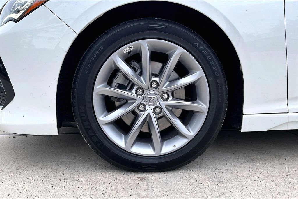 Used 2023 Acura TLX image 11
