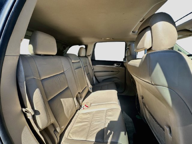 Used 2014 Jeep Grand Cherokee Limited AWD/4WD image 29