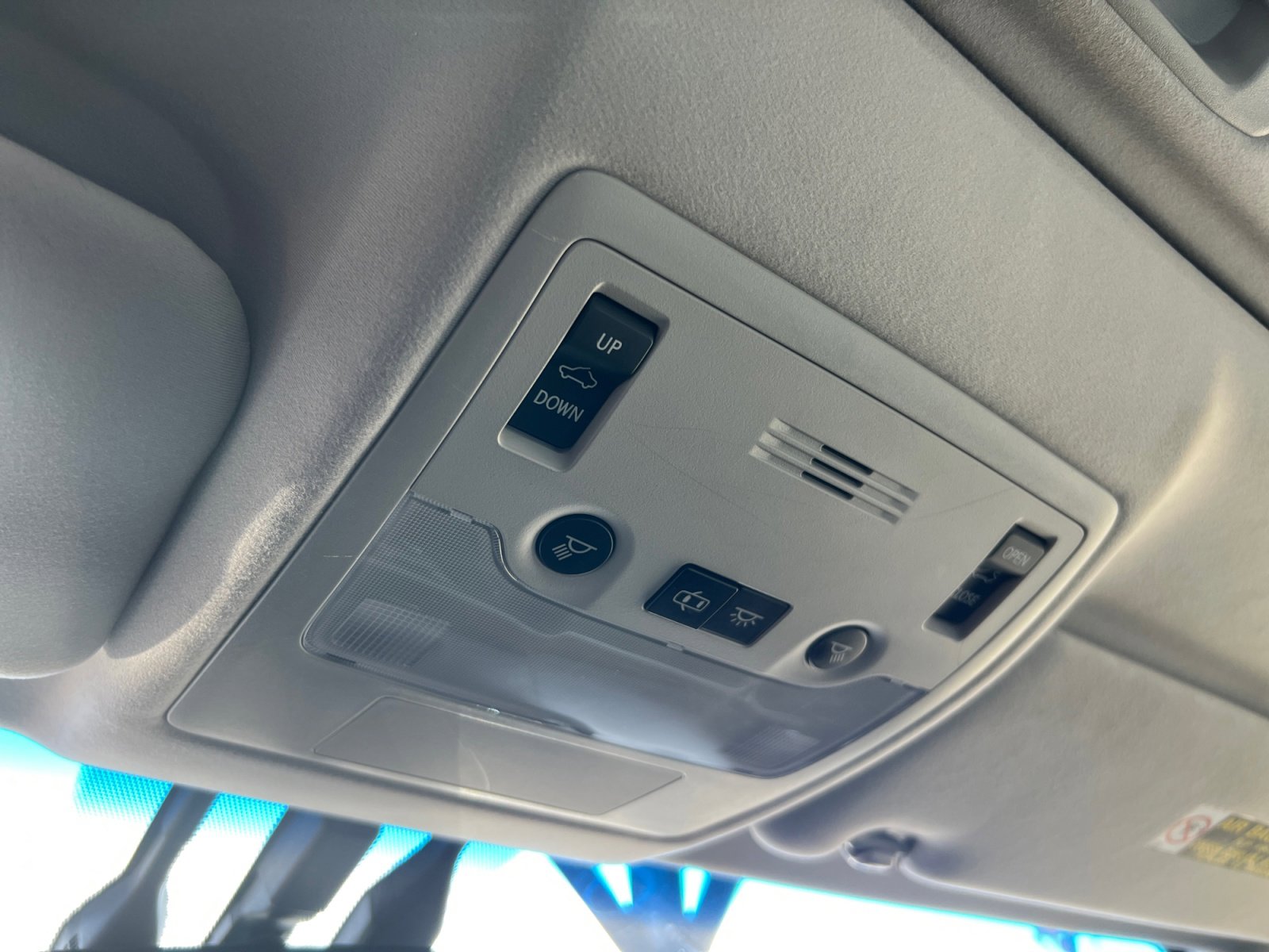 Used 2013 Lexus ES 300h image 21