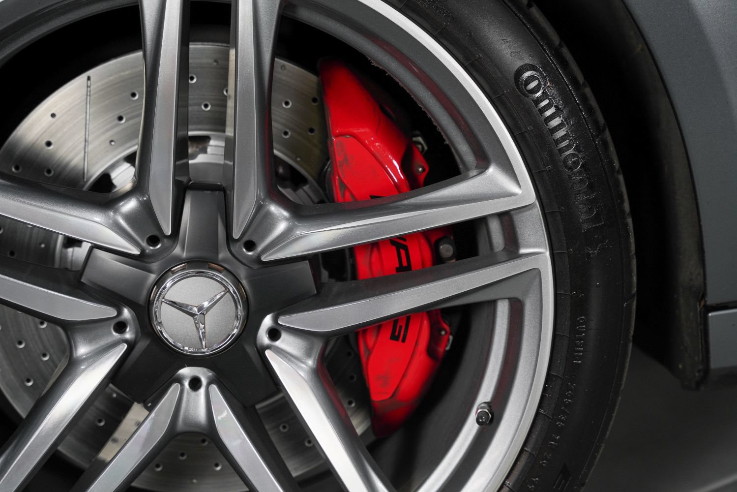 Used 2020 Mercedes-Benz E 63 AMG S image 18