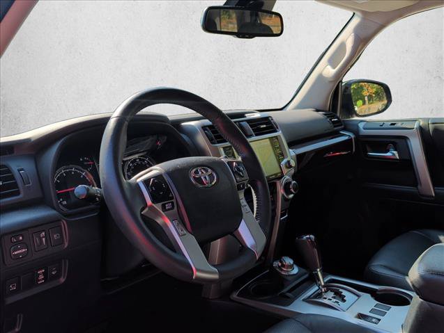 Used 2022 Toyota 4Runner Limited AWD/4WD image 9