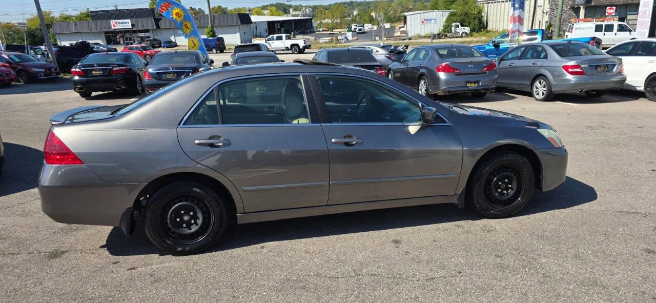 Used 2006 Honda Accord EX image 10