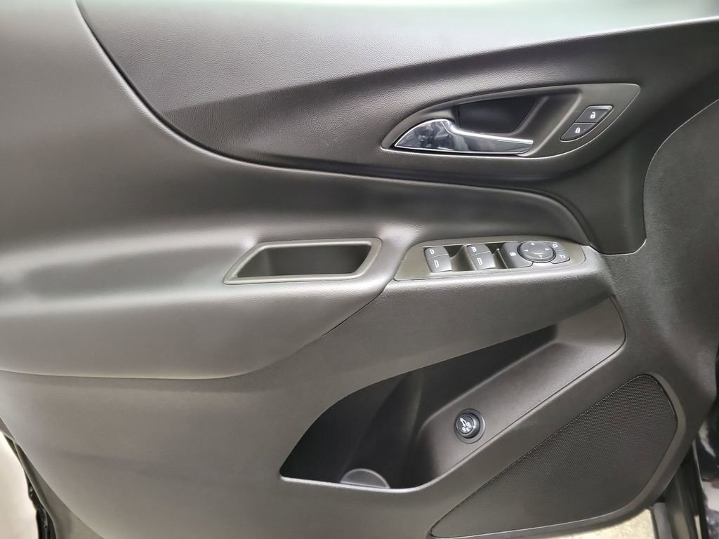 Certified 2024 Chevrolet Equinox LT FWD image 16