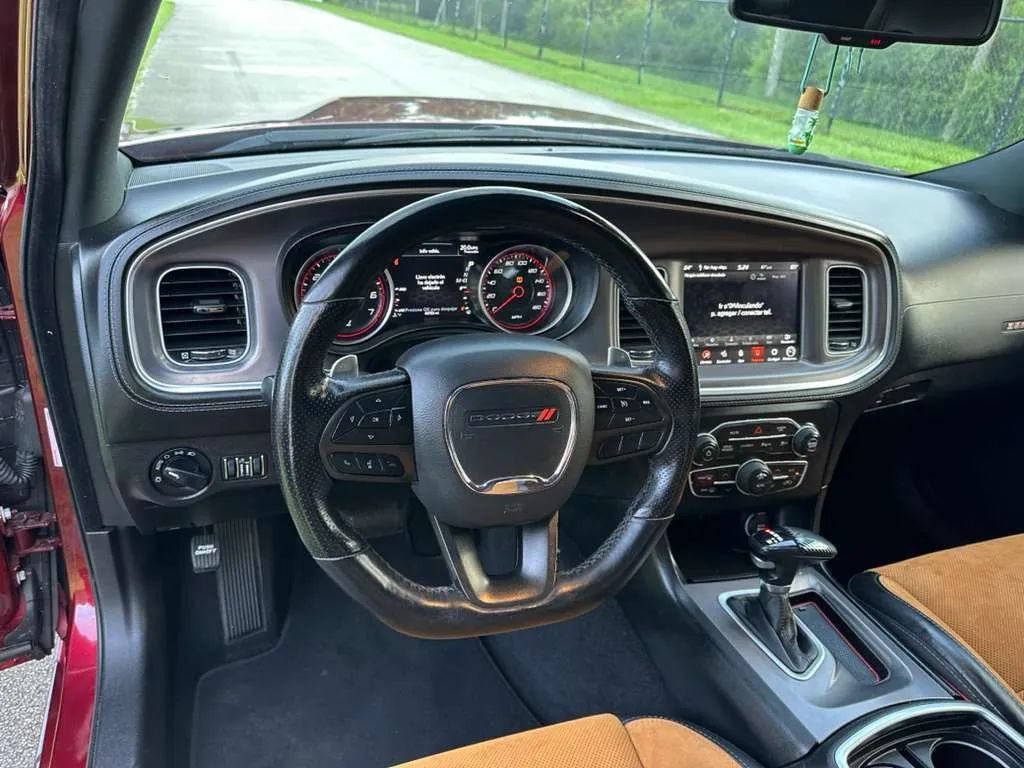 Used 2022 Dodge Charger Scat Pack RWD image 10