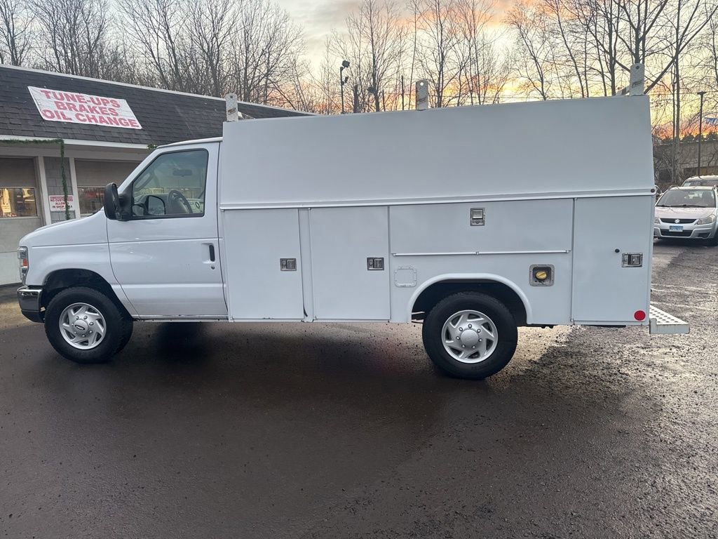 Used 2016 Ford E-350 and Econoline 350 Super Duty w/ Power Windows & Locks Group image 31