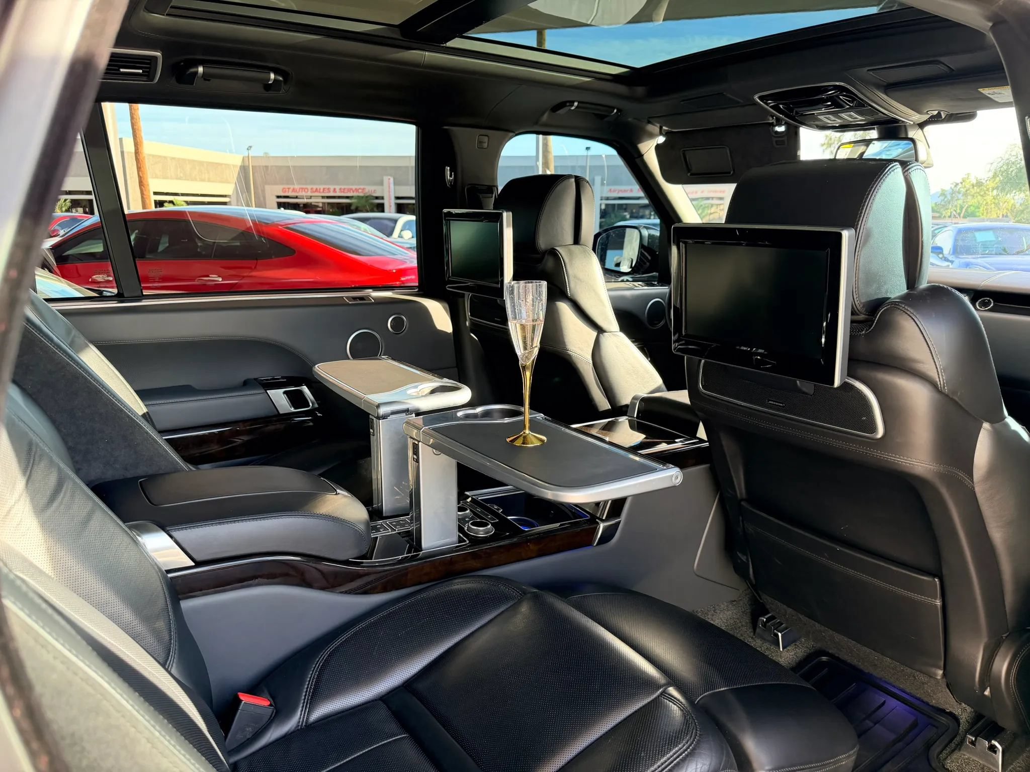 Used 2016 Land Rover Range Rover LWB SV Autobiography AWD/4WD image 19