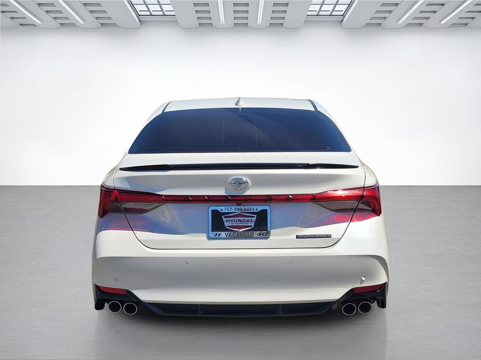 Used 2021 Toyota Avalon Touring w/ Advanced Safety Package FWD image 5