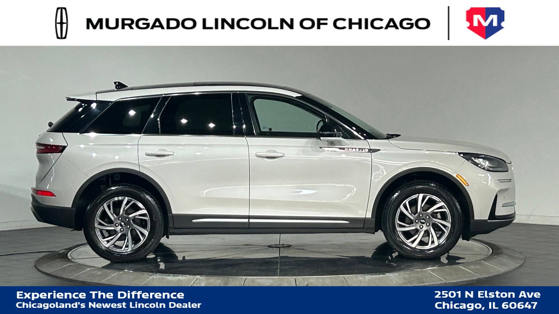 Used 2024 Lincoln Corsair AWD w/ Equipment Group 101A image 9