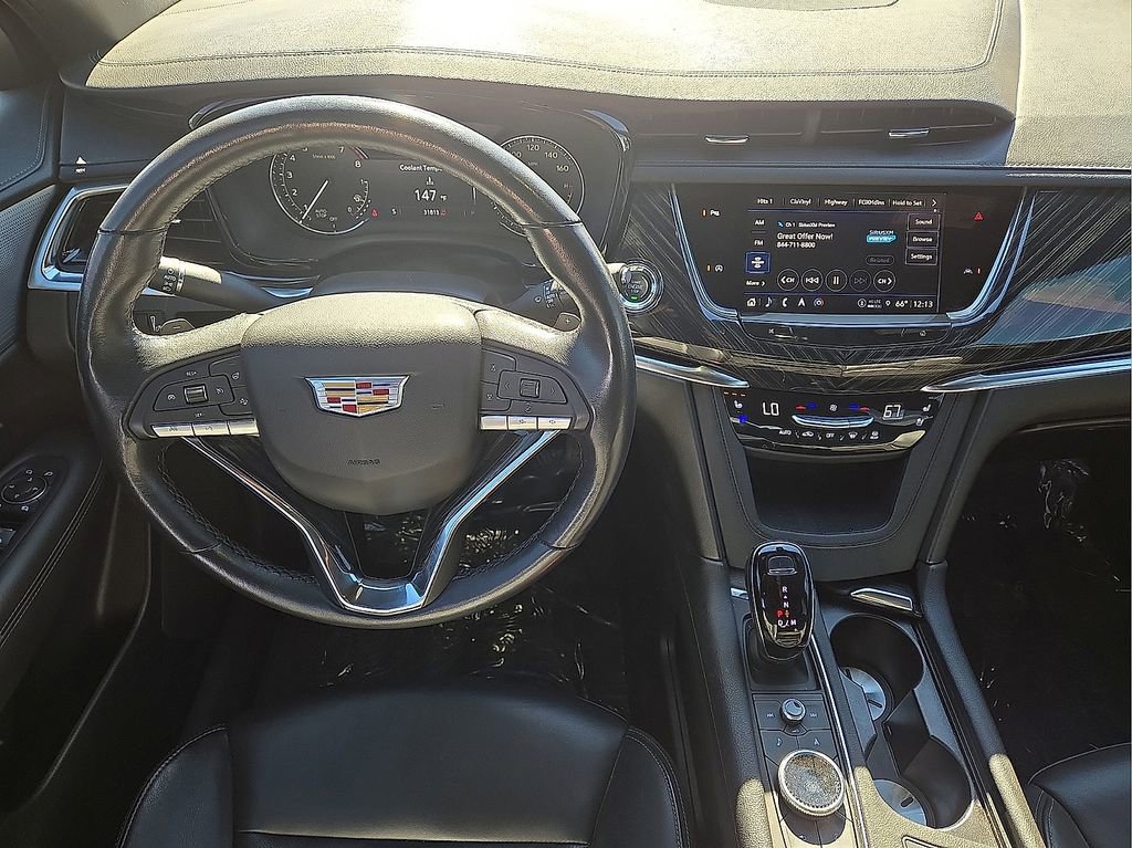 Used 2024 Cadillac XT6 Premium Luxury image 19