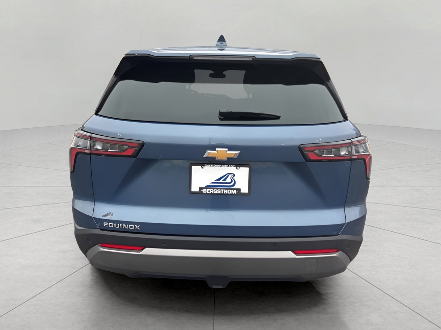 Used 2026 Chevrolet Equinox LT image 5