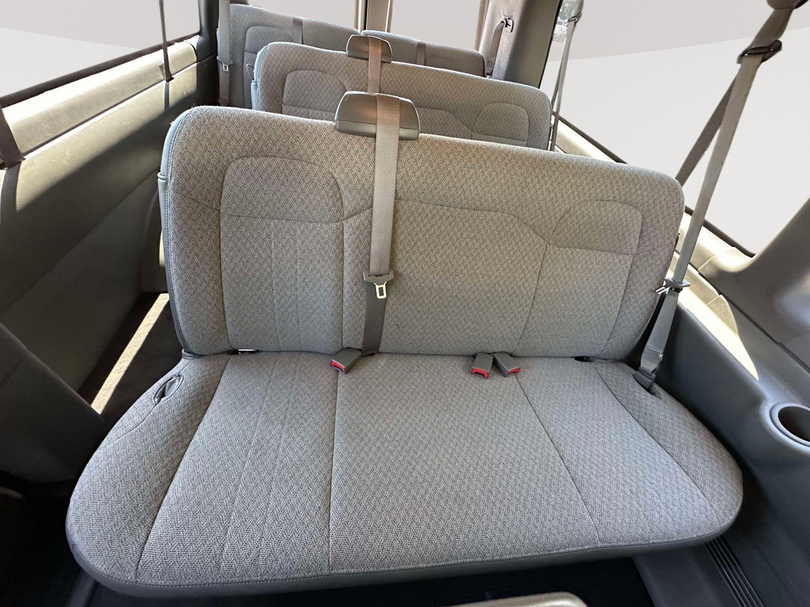 Used 2025 Chevrolet Express 3500 LT w/ LT Preferred Equipment Group RWD image 27