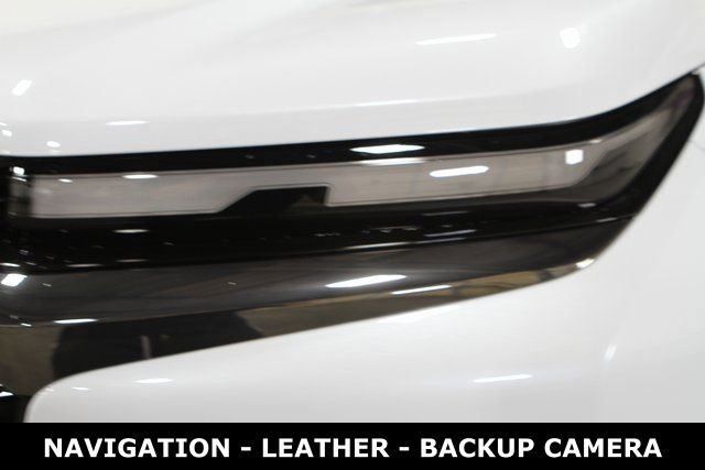 New 2026 Chevrolet Traverse Z71 w/ LPO, Floor Liner Package image 8