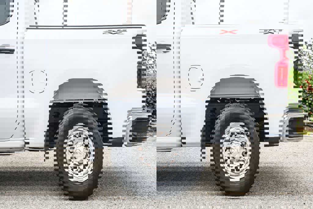 Used 2022 Chevrolet Silverado 1500 W/T w/ WT Value Package image 11