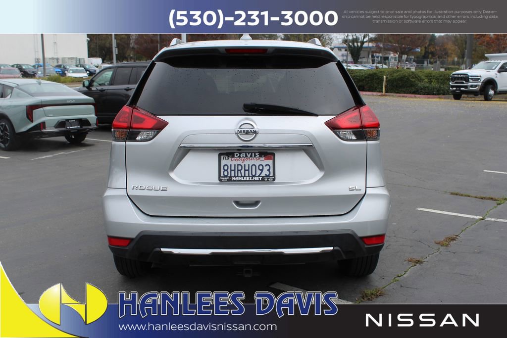 Used 2018 Nissan Rogue SL FWD image 8