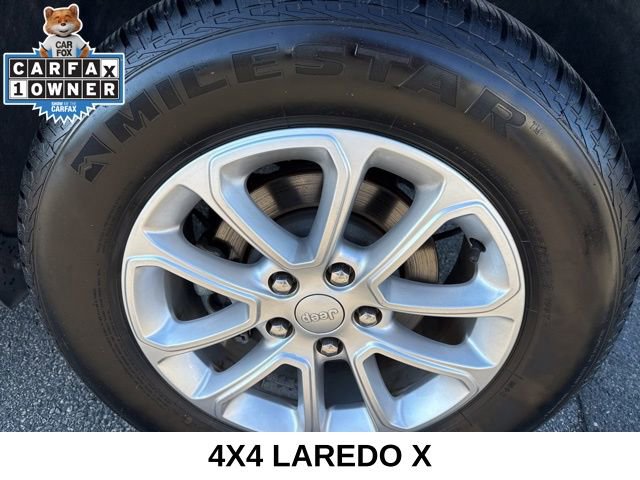 Used 2022 Jeep Grand Cherokee Laredo X image 10