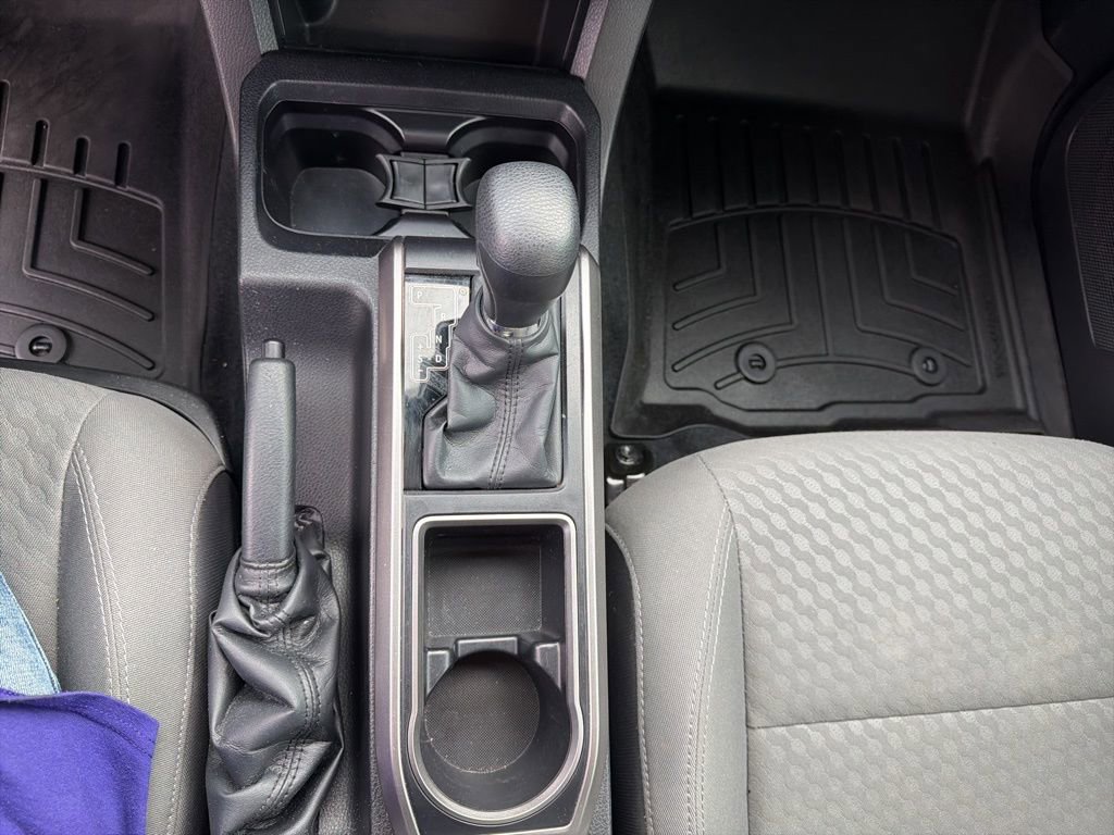 Used 2022 Toyota Tacoma SR5 image 22