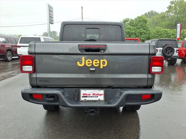 Used 2022 Jeep Gladiator Sport AWD/4WD image 5