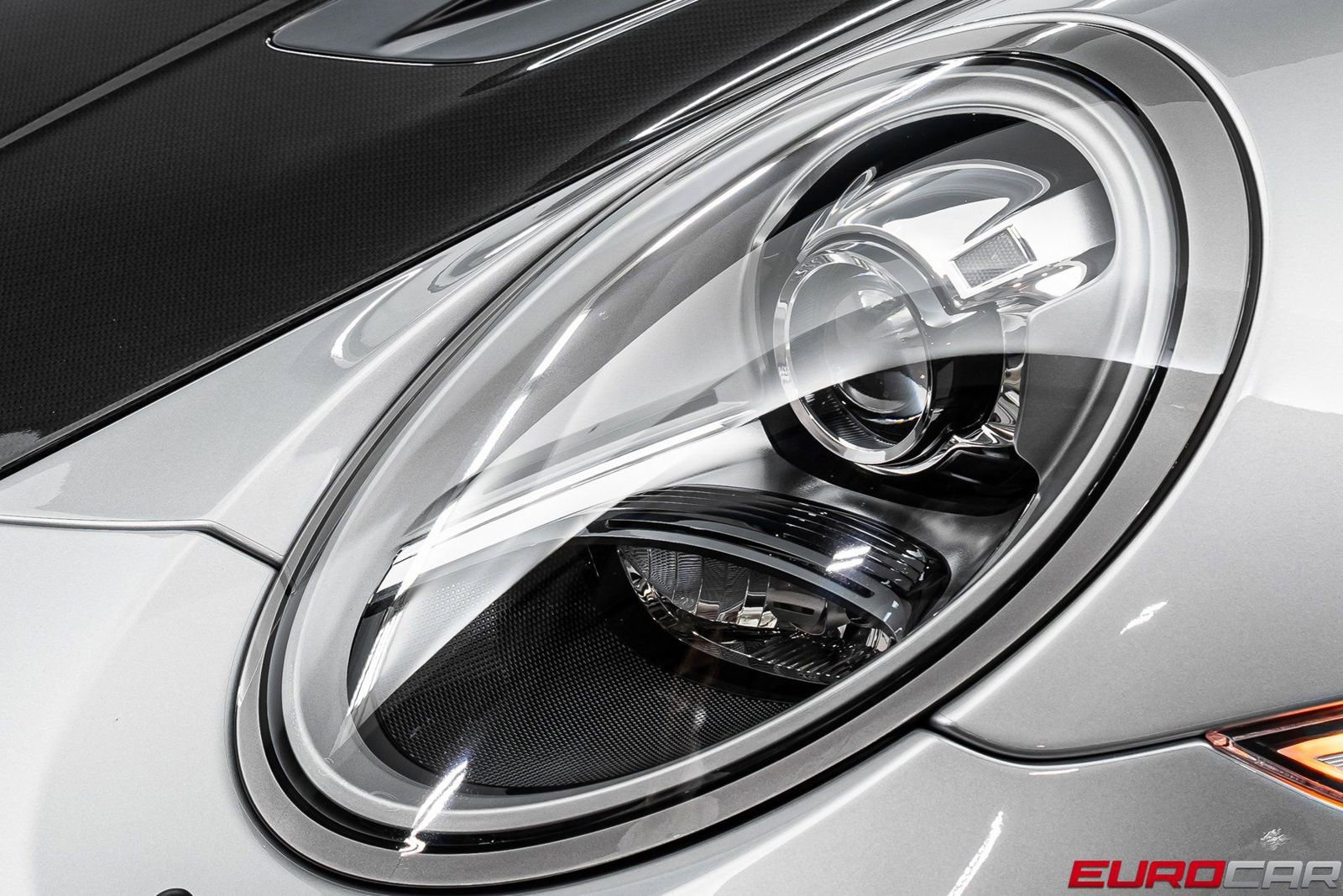 Used 2019 Porsche 911 GT2 RS image 15