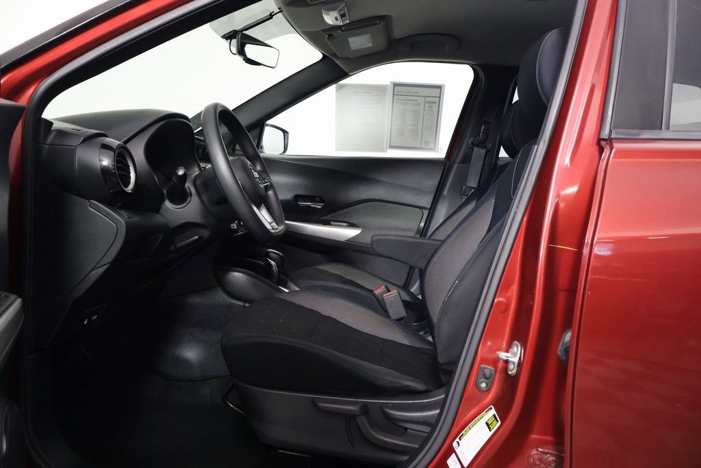 Used 2018 Nissan Kicks SV w/ Interior Electronics Package image 10