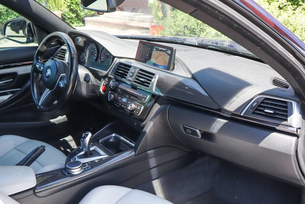 Used 2020 BMW M4 Coupe w/ Competition Package RWD image 40