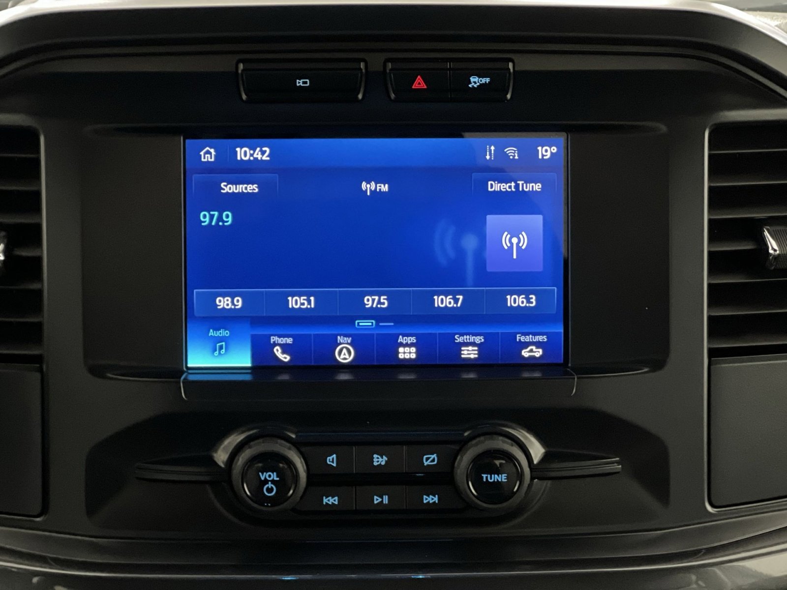 Certified 2023 Ford F150 XL w/ STX Appearance Package image 18