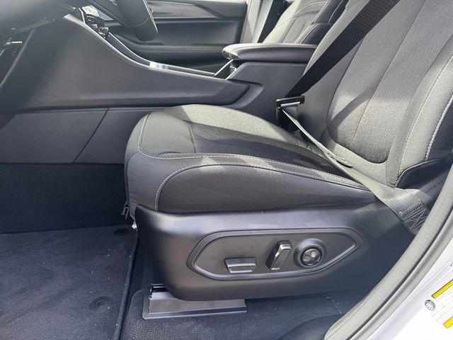 Used 2025 Jeep Grand Cherokee L Laredo w/ Trailer Tow Package image 24