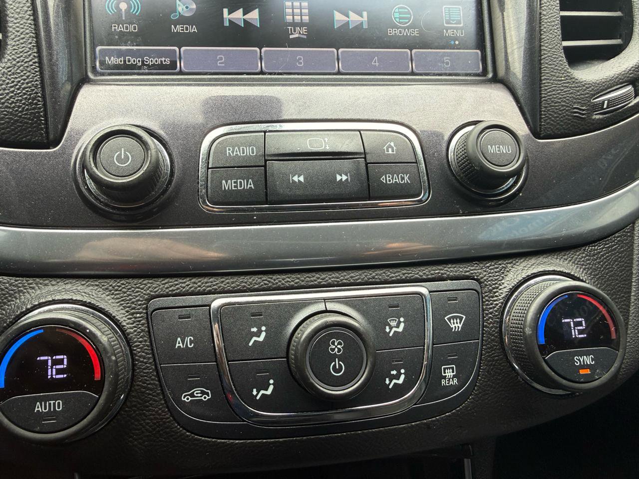 Used 2020 Chevrolet Impala LT FWD image 13