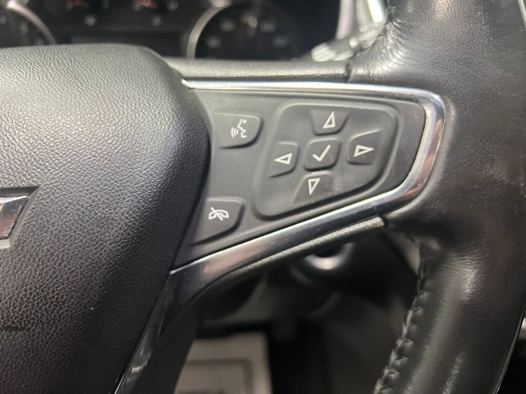 Used 2019 Chevrolet Equinox LT image 12